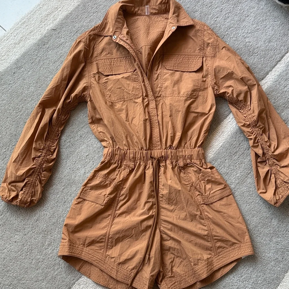 Free People Movement Women's‎ Ochre Tan Long sleeve Romper new